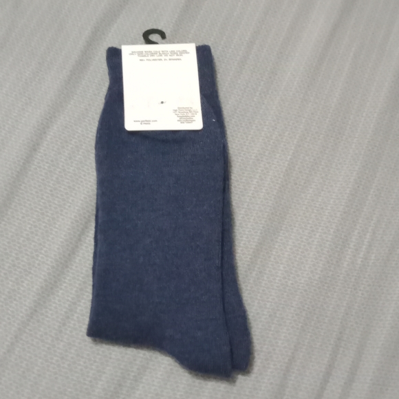 New Garfield and Odie  crew socks new with tag - Picture 2 of 3